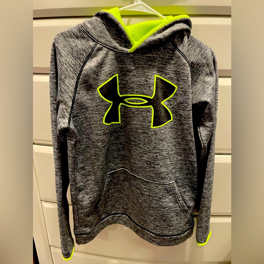 Youth XL Under Armour Hoodie